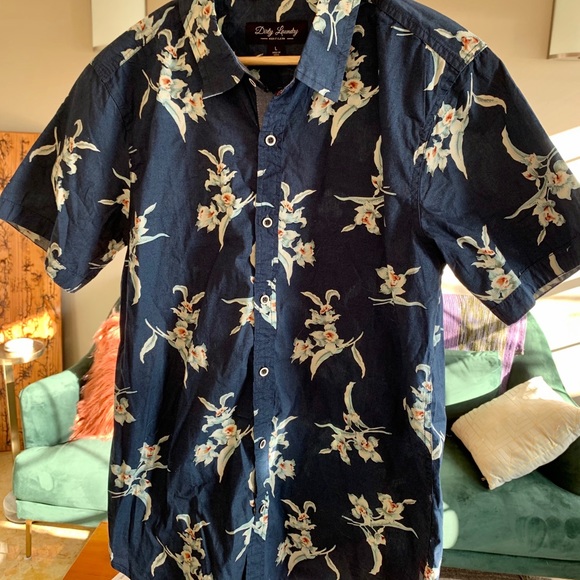 Dirty laundry short sleeve button down shirt -NWOT - Picture 4 of 6